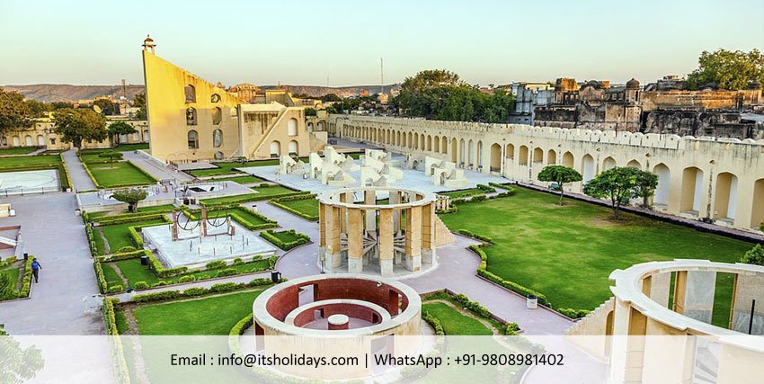 3 Nights 4 Days Golden Triangle Tours
